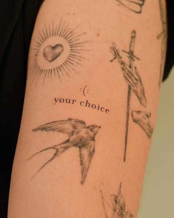 Your choice by @gwen.tattooing